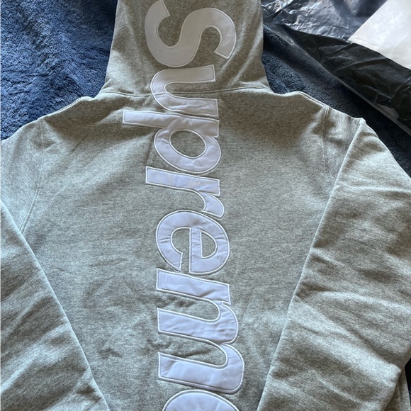Supreme Light Gray Hoodie Sweater